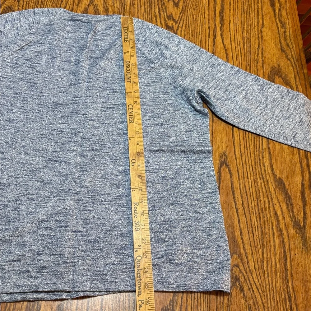 Men’s j. Crew light weight sweater